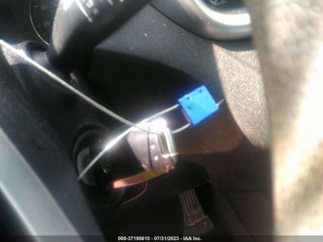5XYPG4A53JG401422 KIA Sorento Lx V6