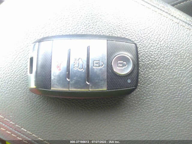 2017 KIA NIRO EX VIN: KNDCC3LC7H5042210