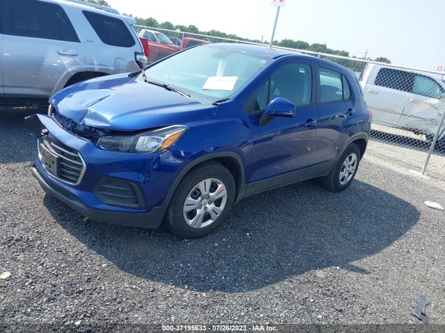 Chevrolet TRAX LS 2017 3GNCJKSB6HL162080 Image 2