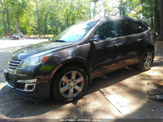 Chevrolet Traverse Lt 2017 1GNKRGKDXHJ241665 Image 2