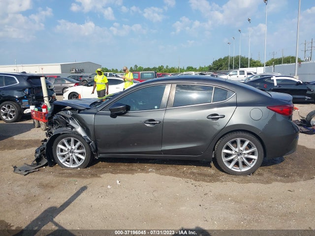 Mazda Mazda3 4-door Touring 2017 3MZBN1V75HM104270 Image 7