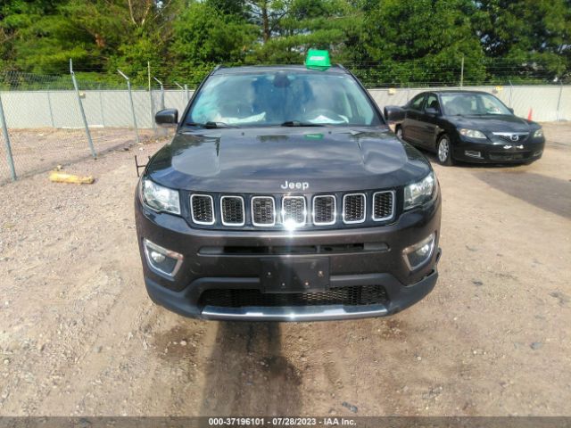 3C4NJDCB3JT176309 Jeep Compass Limited