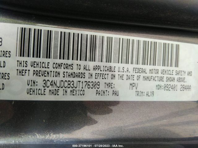 3C4NJDCB3JT176309 Jeep Compass Limited