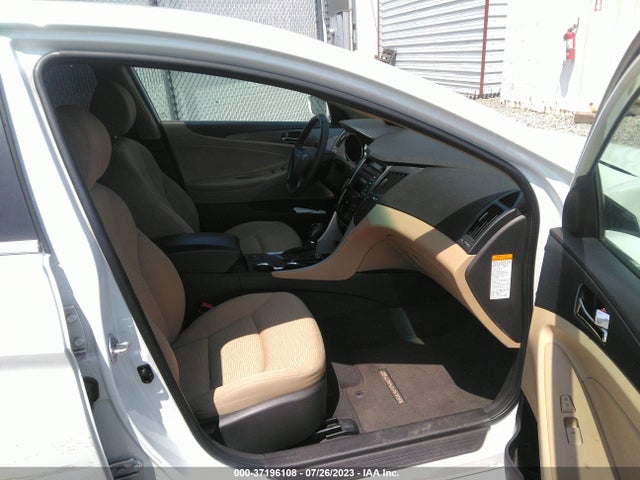Hyundai SONATA HYBRID 2015 KMHEC4A44FA139567 Image 5