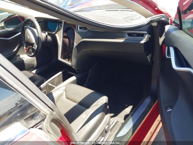 5YJSA1H26FF086328 Tesla Model S 85d
