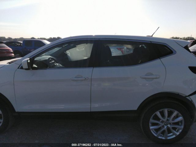 JN1BJ1AV5MW314321 Nissan Rogue Sport S