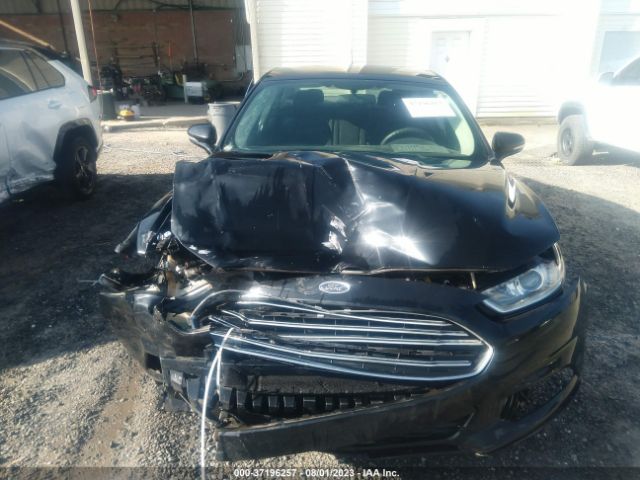 3FA6P0H74GR135912 Ford FUSION SE