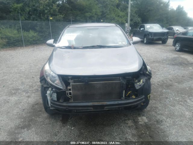 KNDPB3AC7F7699016 KIA Sportage Lx