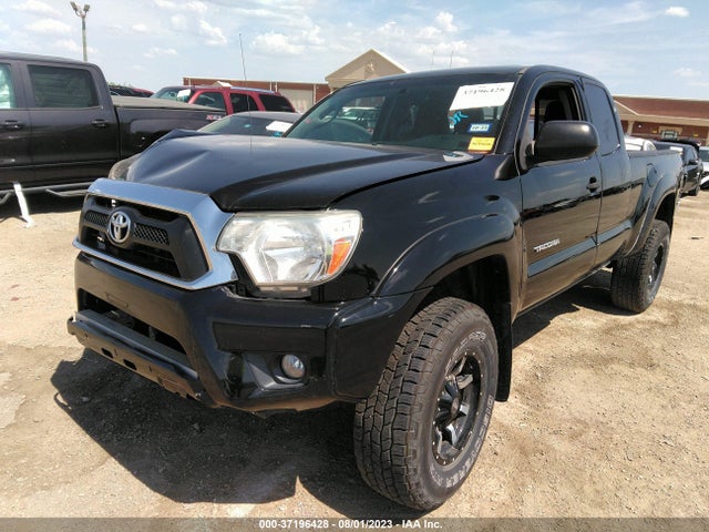 Toyota Tacoma Prerunner 2015 5TFTU4GN0FX076117 Image 2