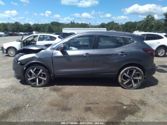 JN1BJ1CWXNW496962 Nissan Rogue Sport Sl