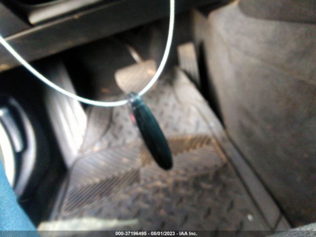 WBA5A5C50FD516977 BMW 5 Series 528i