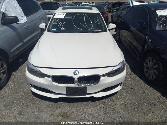 WBA3C1C52EK116794 BMW 3 Series 328i