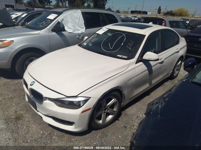 WBA3C1C52EK116794 BMW 3 Series 328i