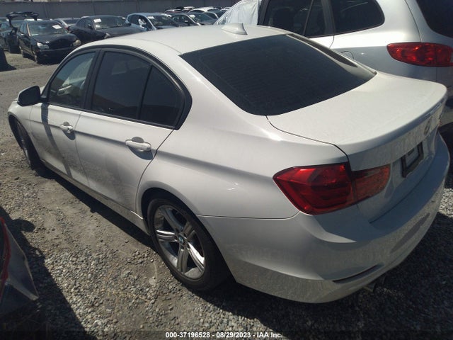 WBA3C1C52EK116794 BMW 3 Series 328i
