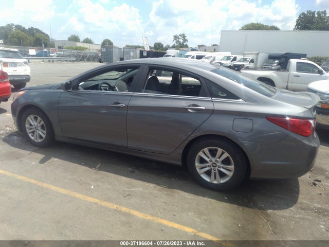 2013 HYUNDAI SONATA GLS VIN: 5NPEB4AC7DH511195