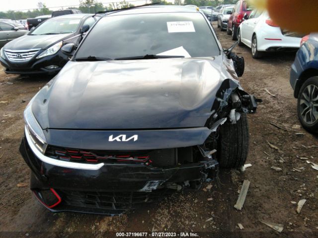 3KPF44AC3NE477213 KIA FORTE GT