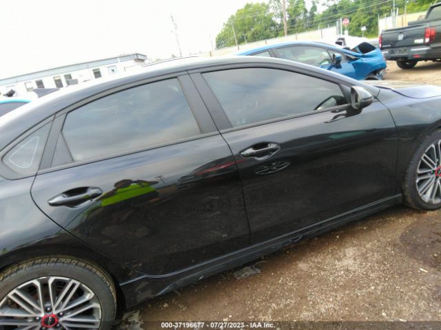 3KPF44AC3NE477213 KIA FORTE GT