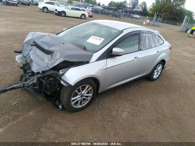 2018 FORD FOCUS SE VIN: 1FADP3F2XJL320844