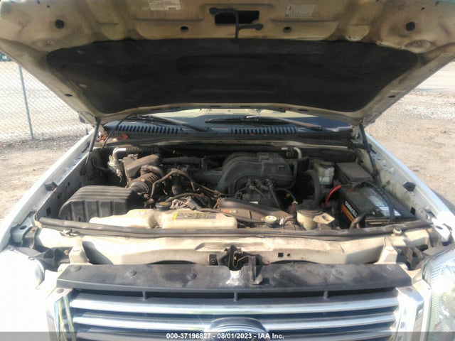 2010 FORD EXPLORER XLT VIN: 1FMEU6DE0AUA15607