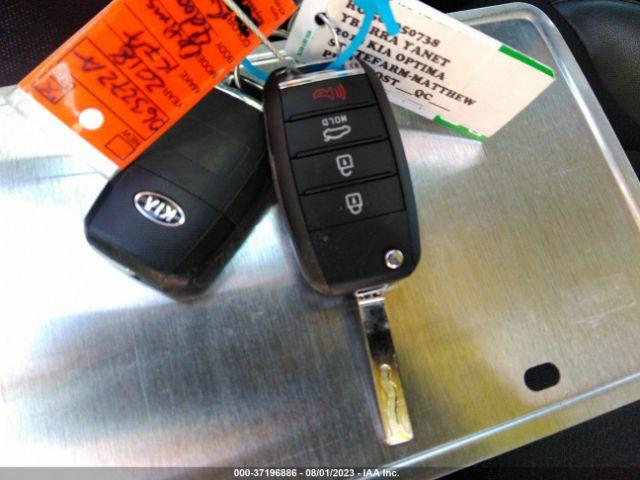 5XXGT4L36JG224490 KIA Optima S