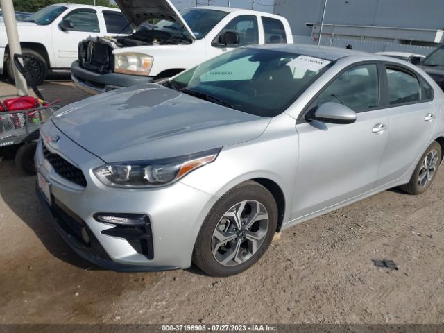 3KPF24AD0ME363764 KIA Forte Lxs