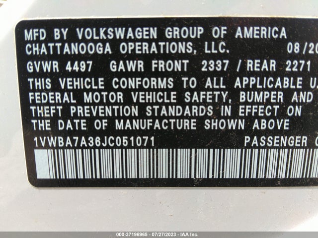 1VWBA7A36JC051071 Volkswagen Passat 2.0t Se
