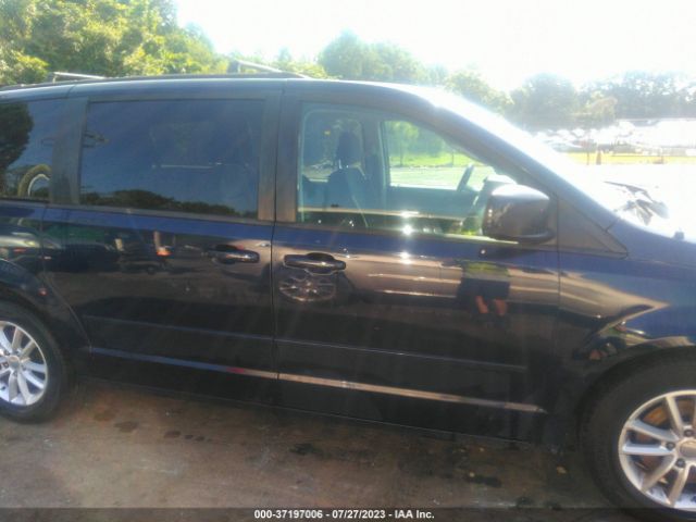2C4RDGCG3ER388903 Dodge Grand Caravan Sxt