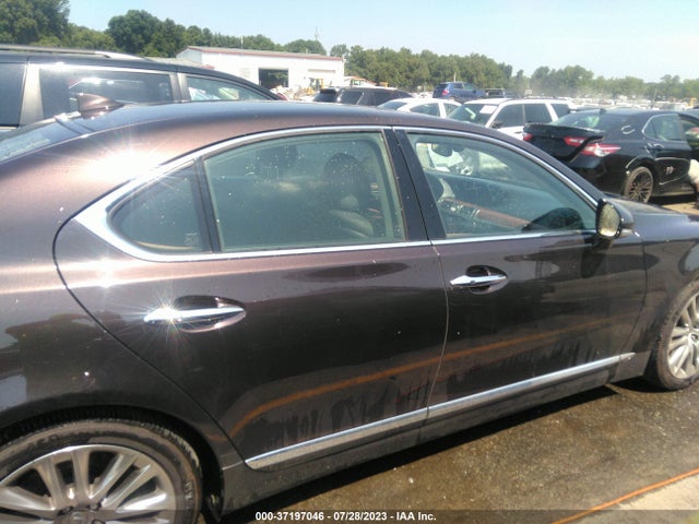 2015 Lexus LS, VIN: JTHCL5EF8F5023695