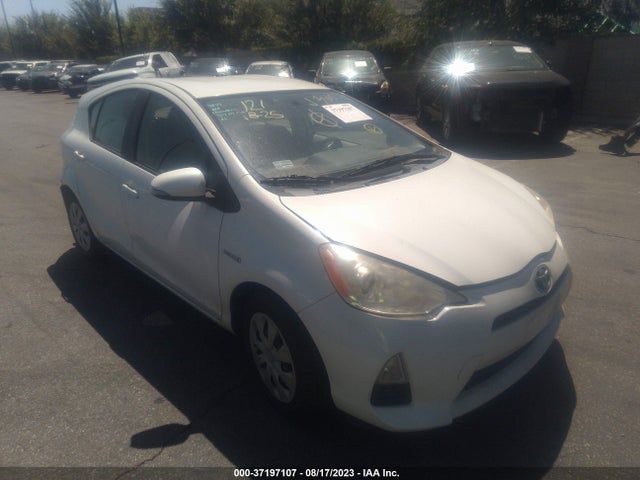 Toyota Prius C One/three/two/four 2014 JTDKDTB34E1060760 Image 1