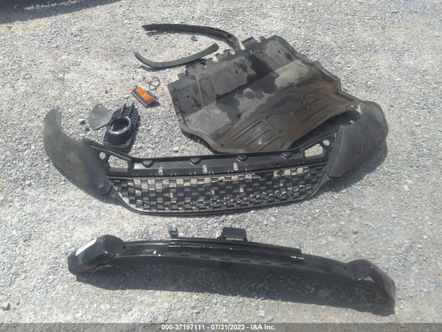 WVGAV3AX1EW038579 Volkswagen Tiguan R-line
