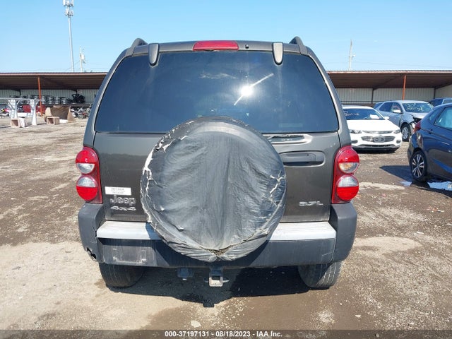 2005 JEEP LIBERTY SPORT VIN: 1J4GL48K35W714514