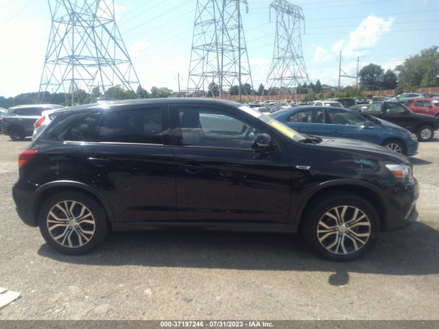 JA4AP3AU0JZ007783 Mitsubishi Outlander Sport 2.0