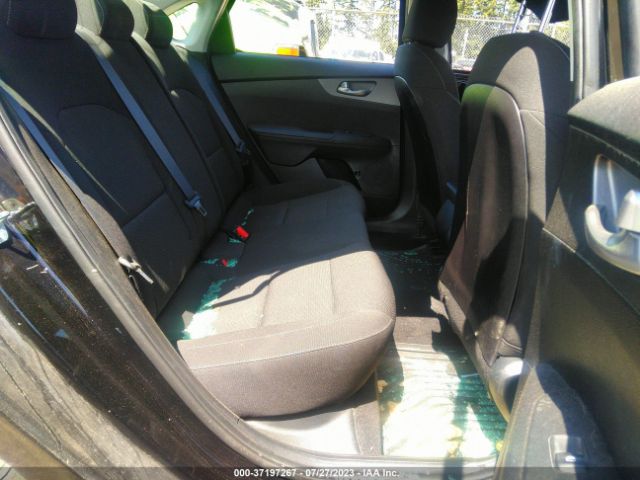 3KPF24AD7KE054158 KIA Forte Lxs