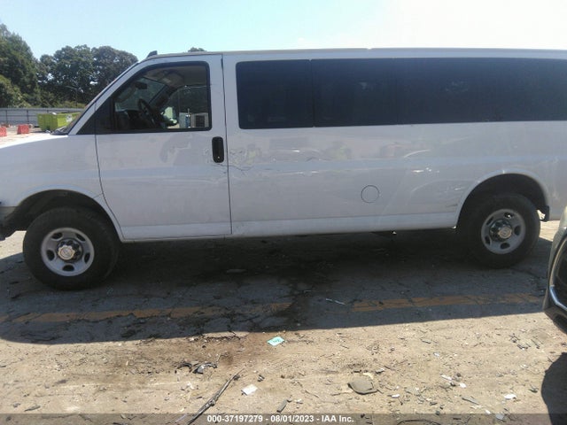 Chevrolet Express 3500 Lt 2017 1GAZGPFG0H1239949 Image 13