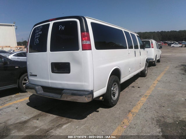 Chevrolet Express 3500 Lt 2017 1GAZGPFG0H1239949 Image 4
