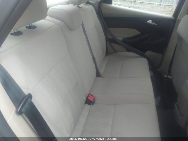 2015 FORD FOCUS SE VIN: 1FADP3F20FL294004