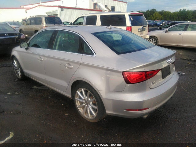 WAUEFGFFXF1043060 Audi A3 2.0t Premium Plus