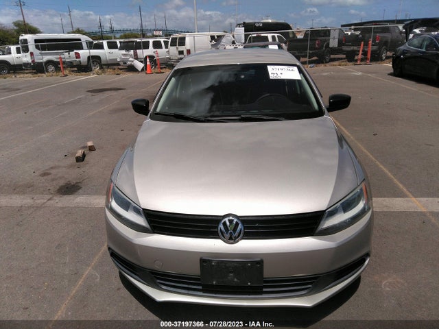 3VW2K7AJ0EM255154 Volkswagen Jetta Sedan S