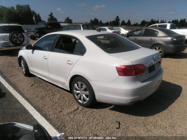 3VWD17AJ1EM425405 Volkswagen Jetta Sedan Se