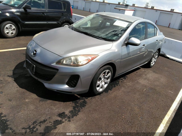 2013 MAZDA MAZDA3 I SV VIN: JM1BL1TG4D1763010