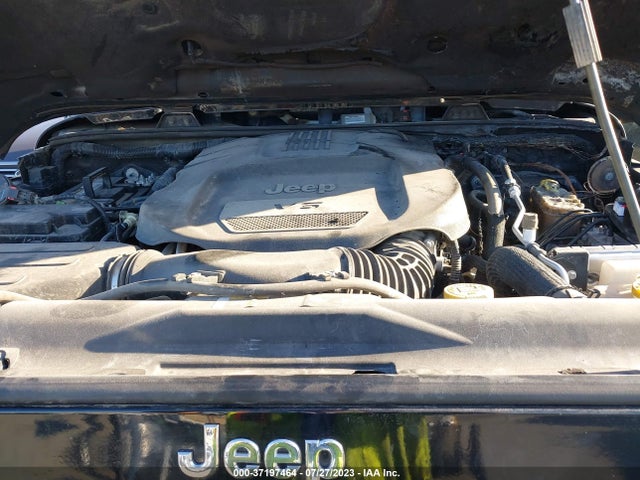 1C4BJWFG5HL647551 Jeep Wrangler Unlimited Rubicon