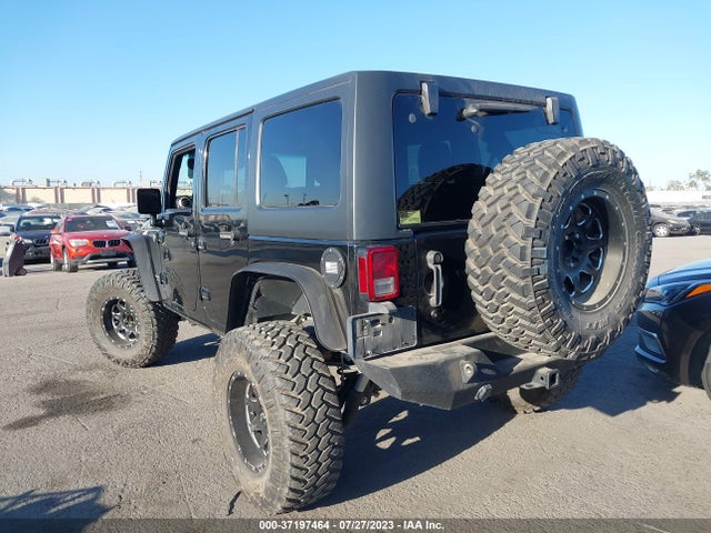 1C4BJWFG5HL647551 Jeep Wrangler Unlimited Rubicon