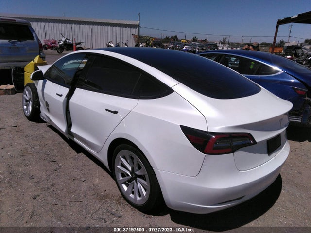 2022 Tesla 3, VIN: 5YJ3E1EB4NF285485