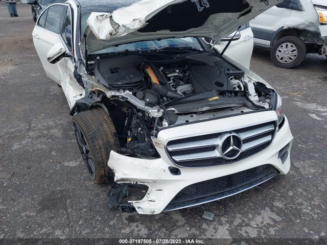 2019 MERCEDES-BENZ E-CLASS E 300 VIN: WDDZF4JB4KA589179
