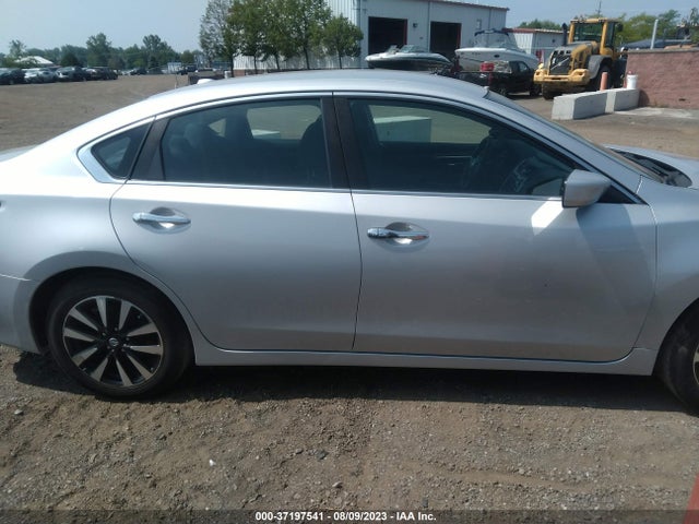2018 NISSAN ALTIMA 2.5 SV VIN: 1N4AL3AP3JC122723