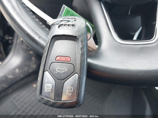 WAUENAF40HN023846 Audi A4 Premium Plus