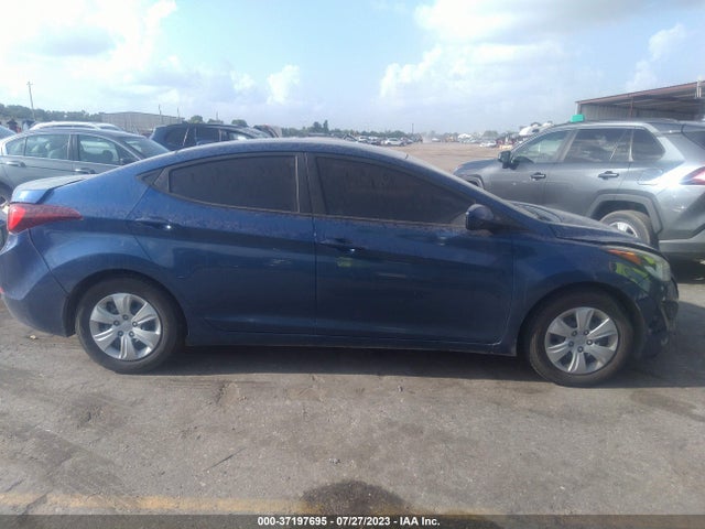 Hyundai ELANTRA SE 2016 5NPDH4AE9GH687410 Image 13