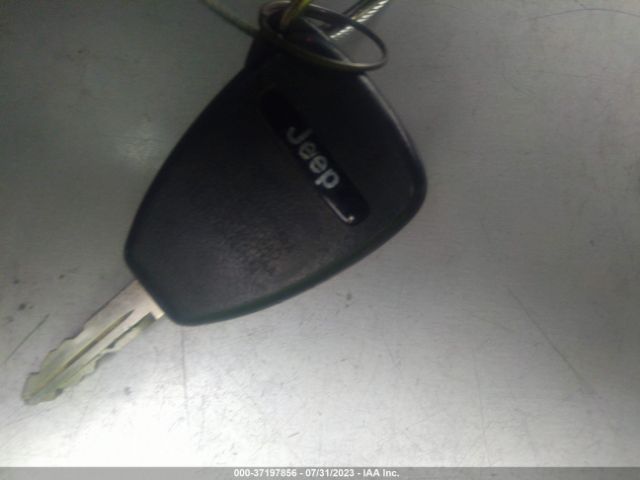 1C4BJWDG5HL615122 Jeep Wrangler Unlimited Sport