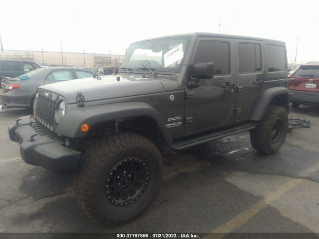 1C4BJWDG5HL615122 Jeep Wrangler Unlimited Sport