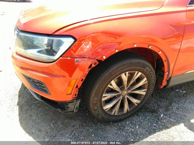 3VV3B7AX6JM208704 Volkswagen Tiguan Sel/se